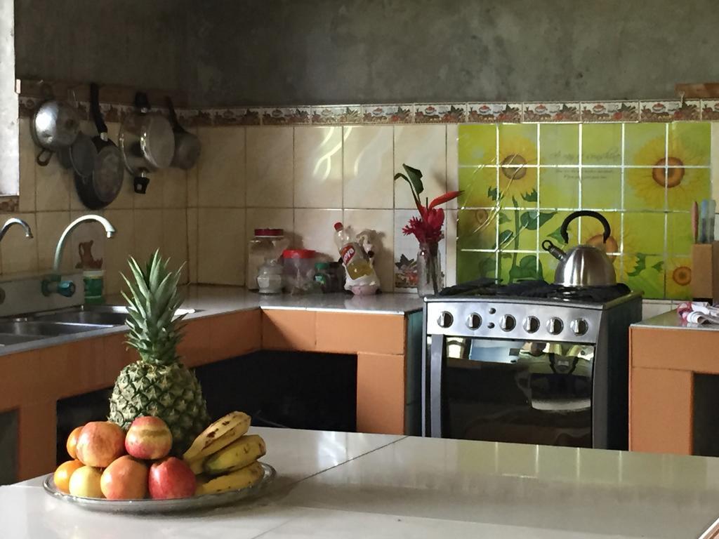 Isuyama Hostel Puerto Maldonado Zewnętrze zdjęcie