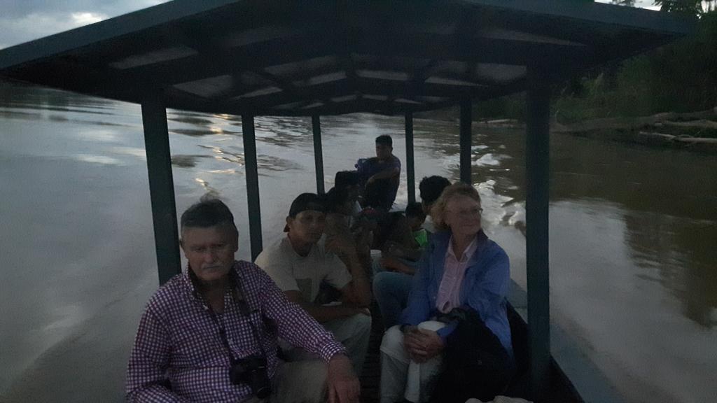 Isuyama Hostel Puerto Maldonado Zewnętrze zdjęcie